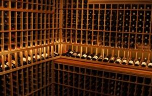 Wine-Geek-Wine-Cellar-Display-with-Concealed-Lighting