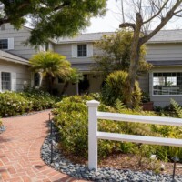 This California home is where we built a gorgeous small modern wine cellar.