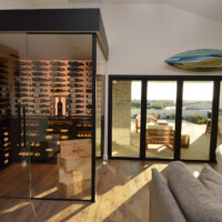 Glass panes in glass wine rooms and glass wine cellars also come in varying thickness depending on the location of your cellar and the ambient local temperature. If you're situated in sunny and warm areas, we typically recommend double-paned glass. However, there are instances where single paned glass is enough.